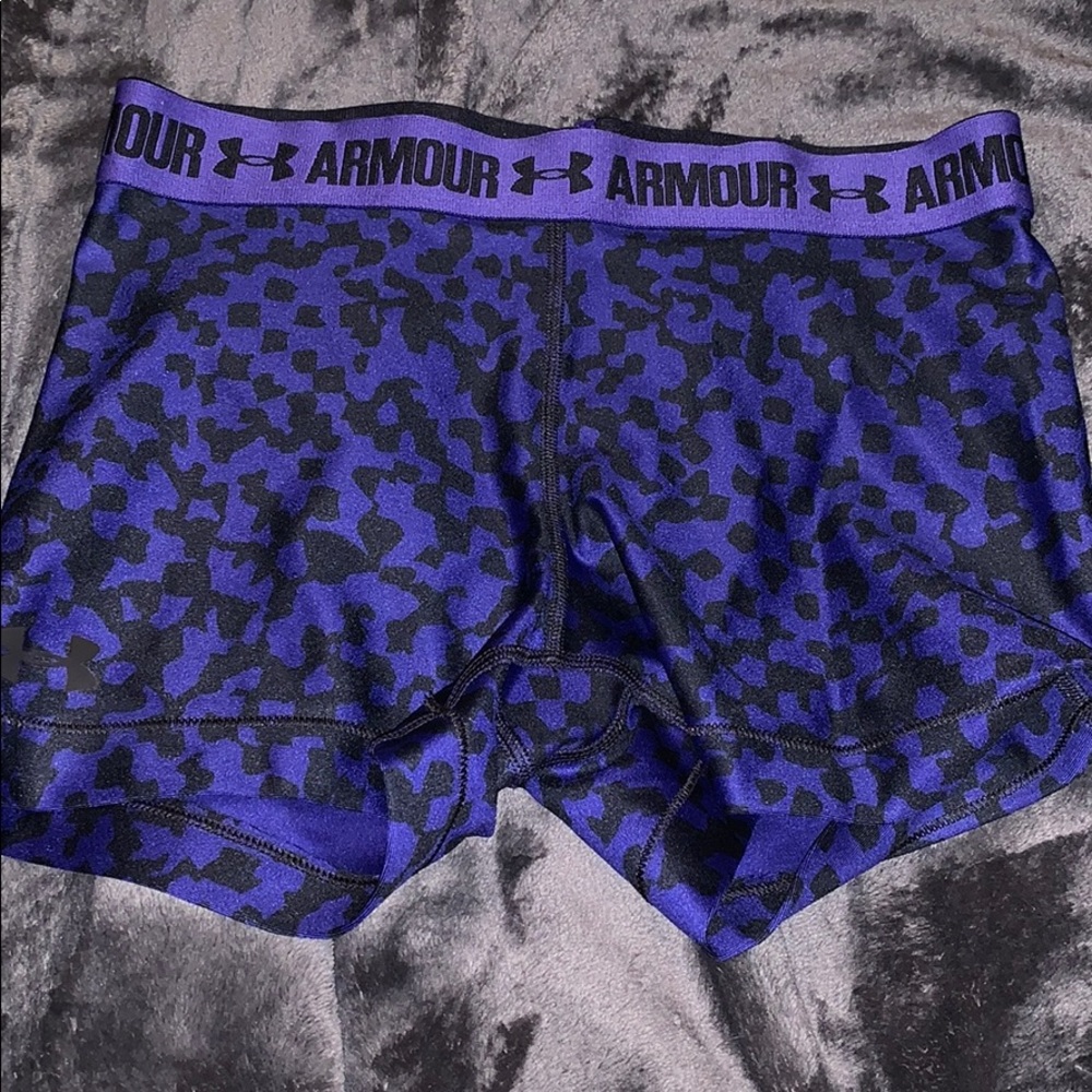Under Armour spandex!